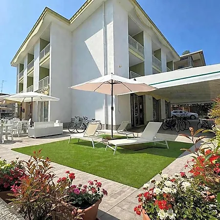 Hotel Ai Fiori 2*