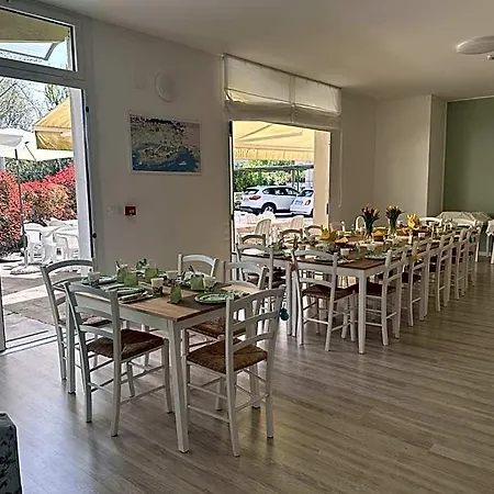 Hotel Ai Fiori 2*